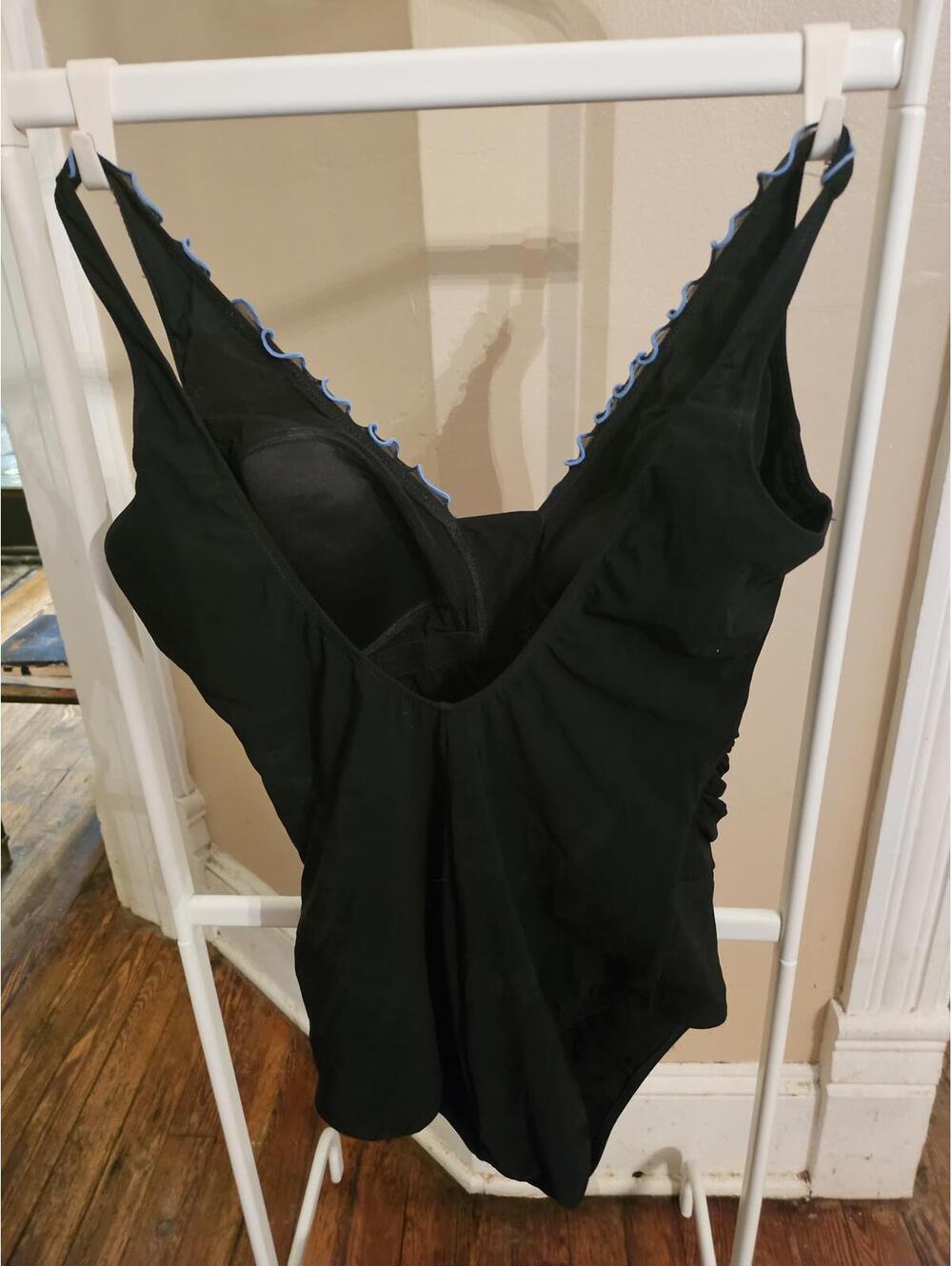 Women's Profile Size 14 - 1-piece Swimwear - swimsuit - bathing suit EUC - Picture 2 of 3